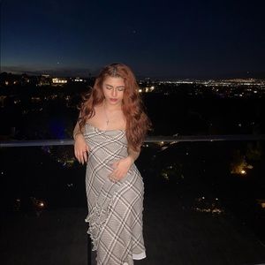 Meet your Posher, Marie